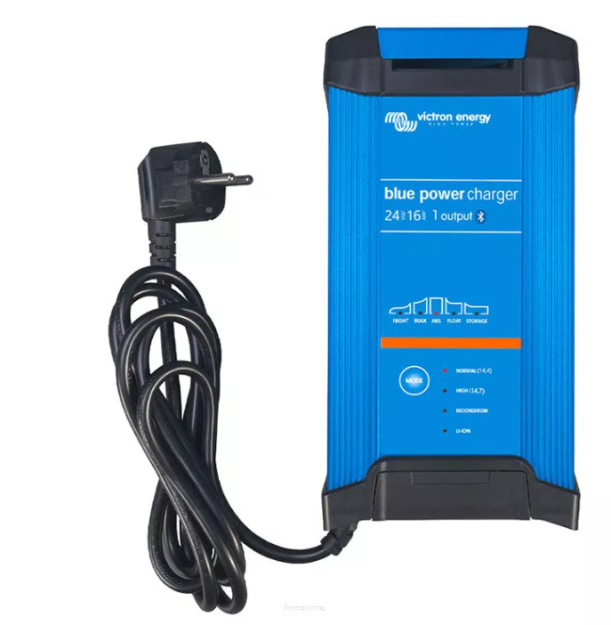 Victron Blue Smart IP22 Charger 24/16 (1)